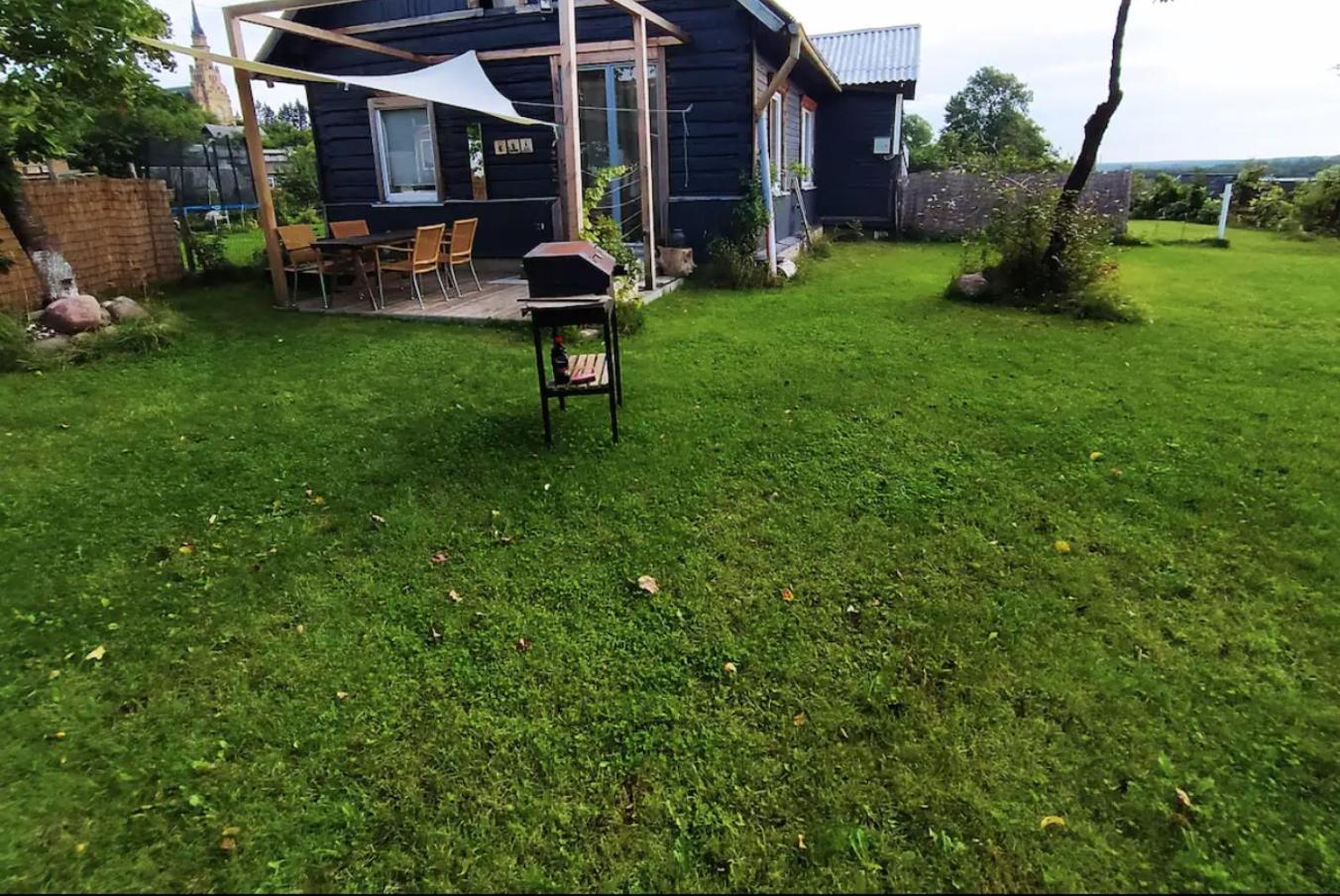 Hillside View House With Garden, Private Parking, Quiet Location - 12 Min To Old Town Anytime, Long Stays Welcome Аеропорт Вільнюс Екстер'єр фото